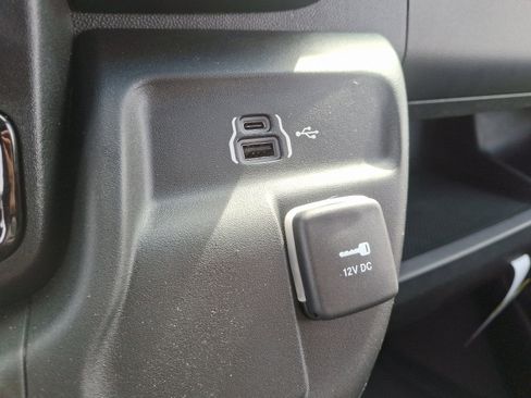 New 2024 RAM ProMaster 2500 w/ Upfitter's Prep Package image 18