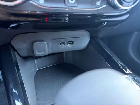 New 2026 Chevrolet Trax RS w/ Driver Confidence Package image 29