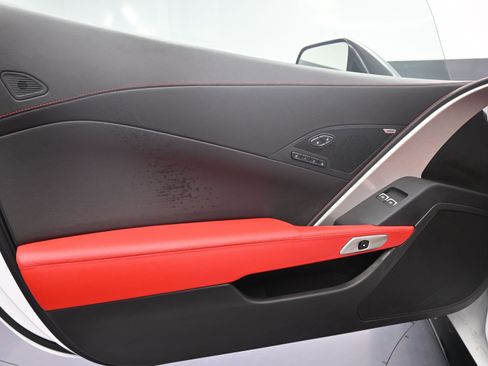 Used 2016 Chevrolet Corvette 2LT w/ 2LT Preferred Equipment Group image 13