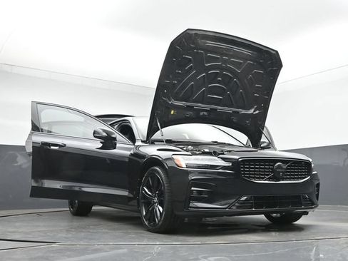 Used 2024 Volvo S60 B5 Plus w/ Climate Package FWD image 50