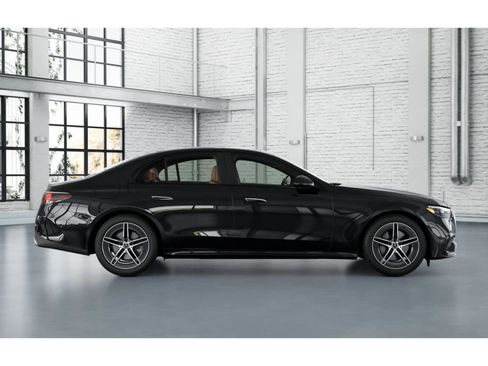New 2026 Mercedes-Benz E 350 4MATIC Sedan image 9