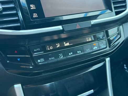 Used 2017 Honda Accord EX-L image 15