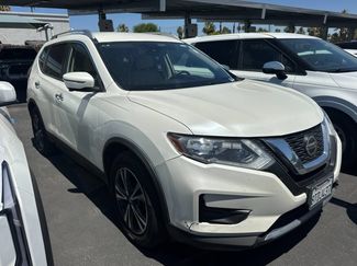 Used 2019 Nissan Rogue SV w/ Premium Package FWD video 2
