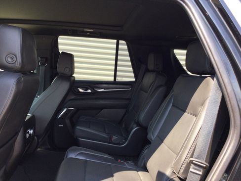 Used 2023 GMC Yukon Denali w/ Max Trailering Package AWD/4WD image 11