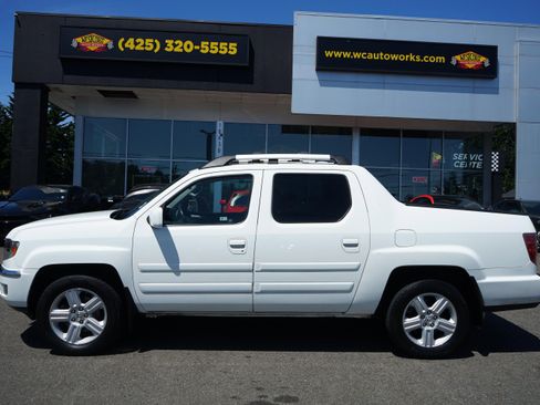 Used 2010 Honda Ridgeline RTL image 2