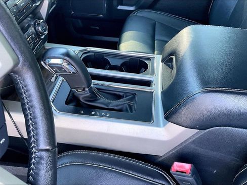 Used 2019 Ford F150 Lariat w/ FX4 Off-Road Package AWD/4WD image 20