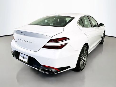 New 2026 Genesis G70 2.5T Prestige image 5