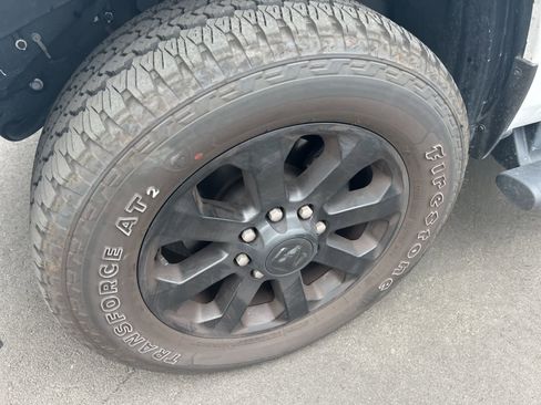 Used 2026 RAM 2500 Laramie w/ Night Edition image 15