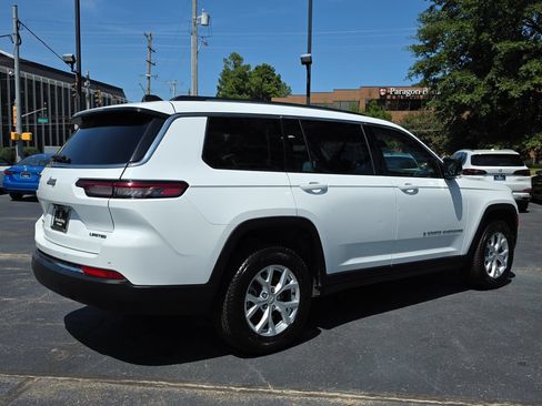 Used 2023 Jeep Grand Cherokee L Limited AWD/4WD image 5