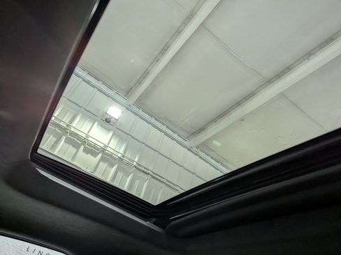 Used 2024 GMC Sierra 1500 Denali Ultimate image 32