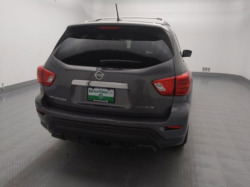 Used 2017 Nissan Pathfinder Platinum w/ Family Entertainment Package image 7