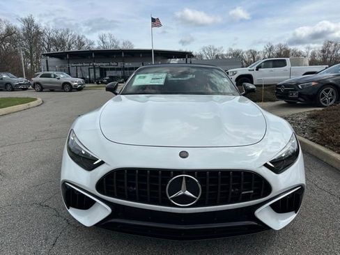 New 2026 Mercedes-Benz SL 63 AMG S e Performance 4MATIC image 8