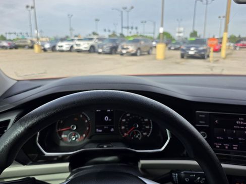 Used 2019 Volkswagen Jetta S w/ Driver Assistance Package FWD image 20