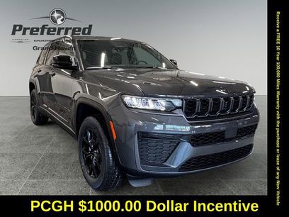 Used 2026 Jeep Grand Cherokee Laredo
