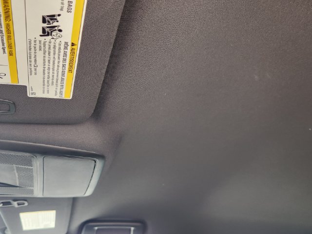 Used 2026 Chevrolet Equinox LT w/ Safety and Technology Package FWD image 25