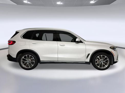 Used 2023 BMW X5 sDrive40i w/ Parking Assistance Package RWD image 8
