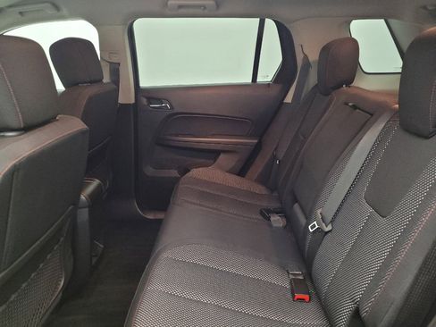 Used 2015 GMC Terrain SLE image 18