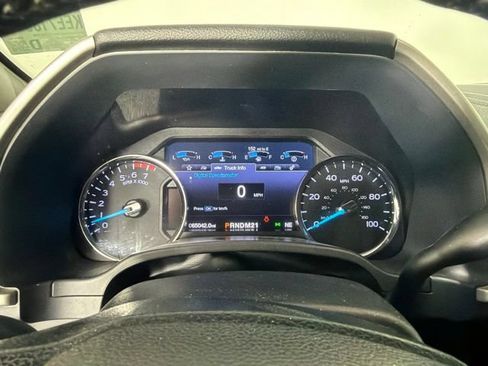 Used 2019 Ford F250 Lariat w/ Chrome Package AWD/4WD image 24
