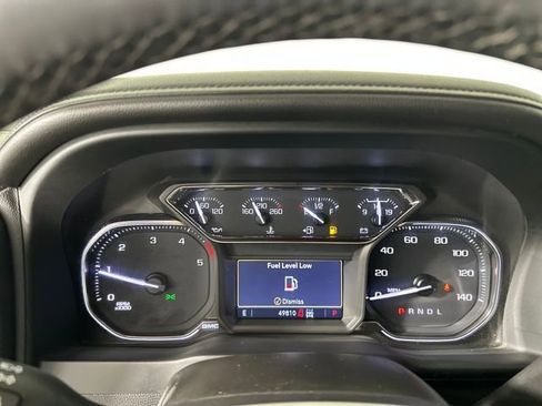 Used 2023 GMC Sierra 2500 SLT w/ SLT Premium Package image 17