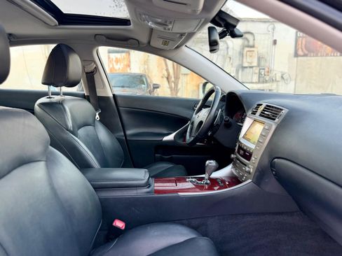 Used 2007 Lexus IS 250 AWD image 7