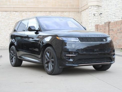Used 2023 Land Rover Range Rover Sport SE Dynamic image 2