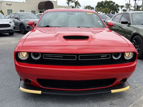 Used 2023 Dodge Challenger GT RWD image 3