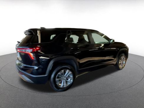 Used 2025 Chevrolet Equinox LT image 11