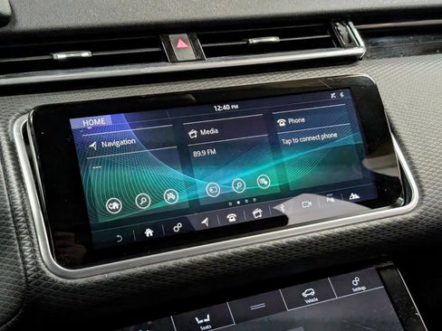 Used 2018 Land Rover Range Rover Velar S AWD/4WD image 35