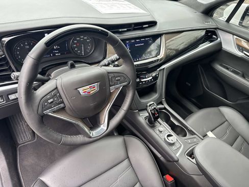 New 2025 Cadillac XT6 Premium Luxury w/ Platinum Package image 20