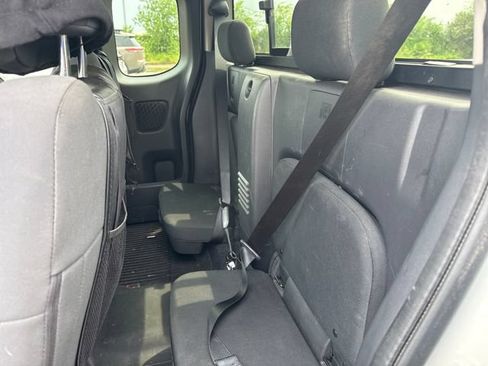Used 2026 Nissan Frontier S RWD image 12