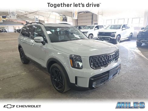 Used 2025 Kia Telluride SX Prestige X-Line AWD/4WD image 1