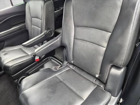 Used 2022 Honda Pilot Touring image 21