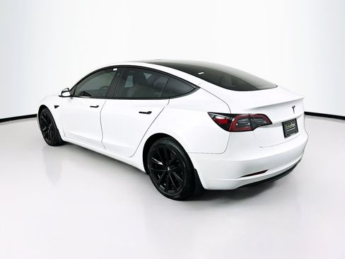 Used 2023 Tesla Model 3 Standard Range RWD image 5