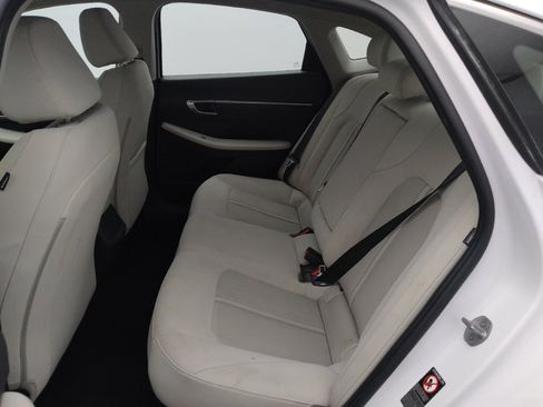 Used 2023 Hyundai Sonata SEL FWD image 18
