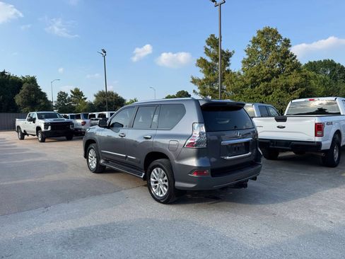 Used 2017 Lexus GX 460 Premium AWD/4WD image 4