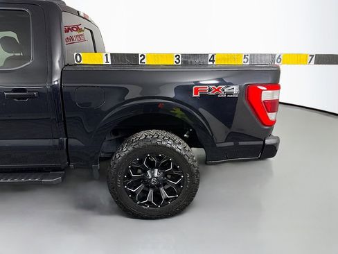 Used 2021 Ford F150 Lariat w/ Equipment Group 502A High AWD/4WD image 17