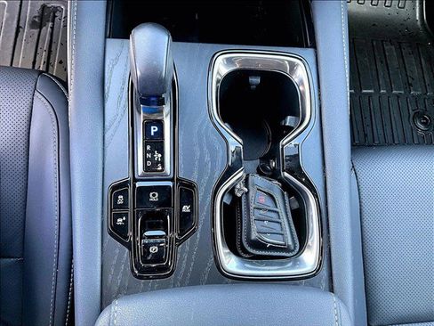 Used 2025 Lexus RX 350h w/ Accessory Package (K3) AWD/4WD image 25