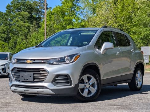 Used 2019 Chevrolet Trax LT image 4