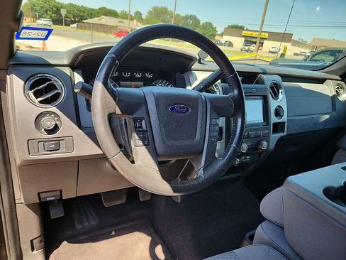 Used 2012 Ford F150 XLT w/ XLT Chrome Pkg RWD image 9