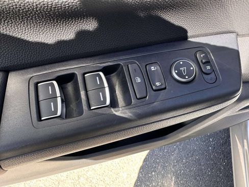 Certified 2026 Honda CR-V EX-L image 9