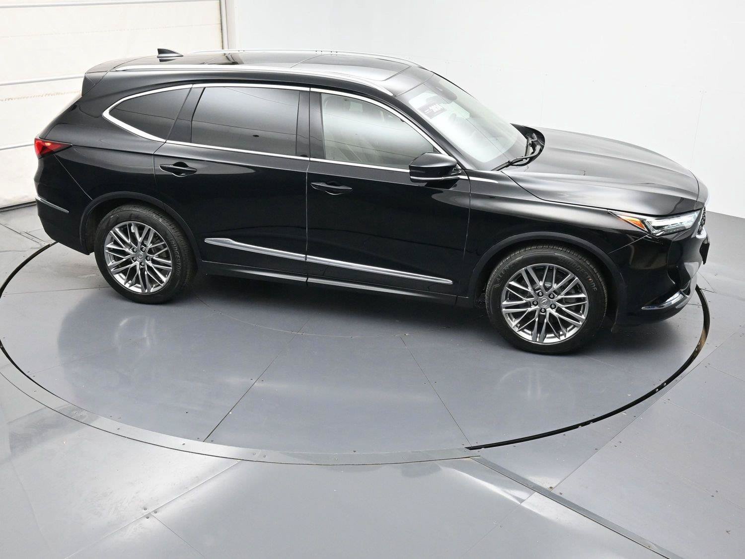 Certified 2024 Acura MDX w/ Advance Package AWD/4WD image 38