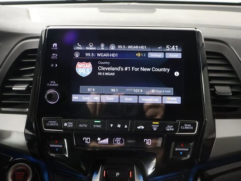 Used 2023 Honda Odyssey Touring image 45