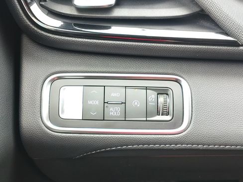 Used 2026 Buick Enclave Sport Touring w/ LPO, All-Weather Package AWD/4WD image 22