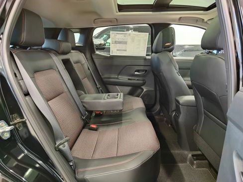 New 2026 Nissan Kicks SR image 17