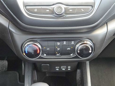 Certified 2023 Chevrolet TrailBlazer LT FWD image 20