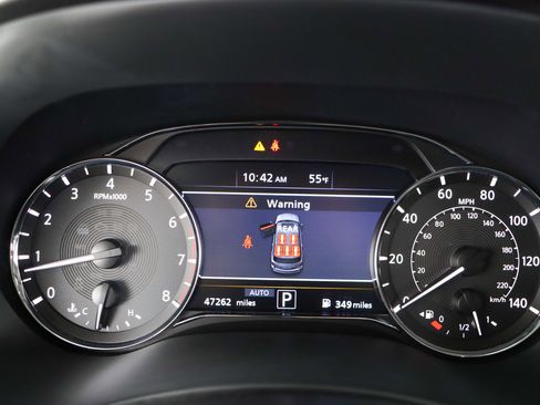 Used 2024 INFINITI QX80 Luxe image 16