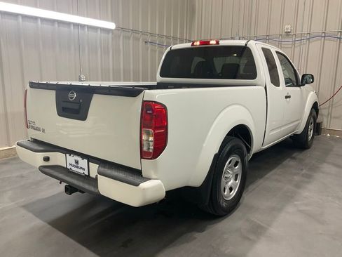 Used 2021 Nissan Frontier S RWD image 23