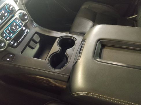 Used 2020 Chevrolet Tahoe LT RWD image 26