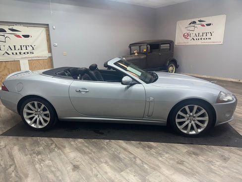 Used 2009 Jaguar XK Convertible RWD image 22