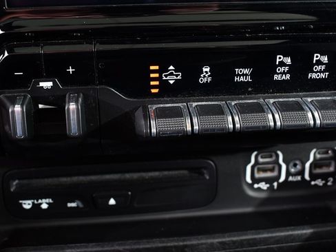Used 2019 RAM 1500 Limited AWD/4WD image 28
